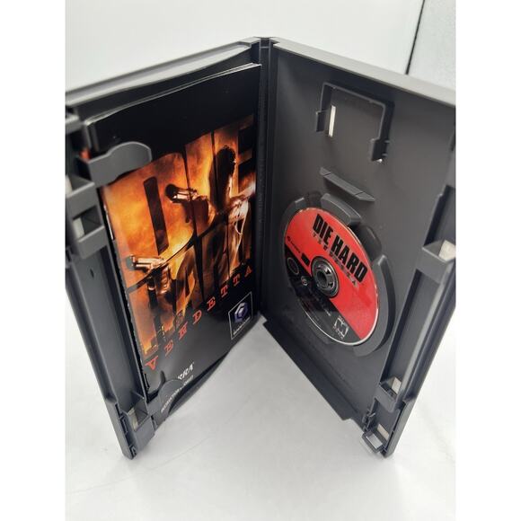 Die Hard: Vendetta (Nintendo GameCube, 2002) - Complete In Box! - Picture 4 of 8